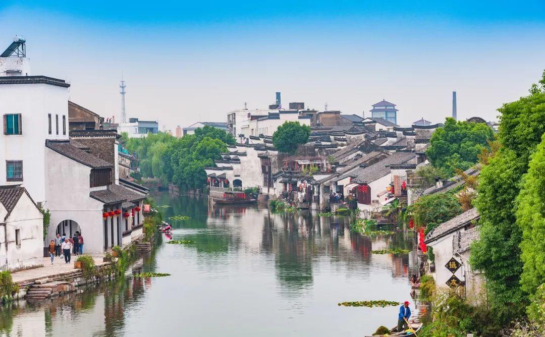 请出示文件